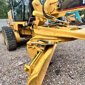 รถเกรดเดอร์ตีนตะขาบ Caterpillar cat140H มือสองจากญี่ปุ่น เครื่องจักรก่อสร้างมือสอง 14 ตัน รถเกรดเดอร์ตีนตะขาบ Caterpillar cat140H มือสอง - Product Image 5
