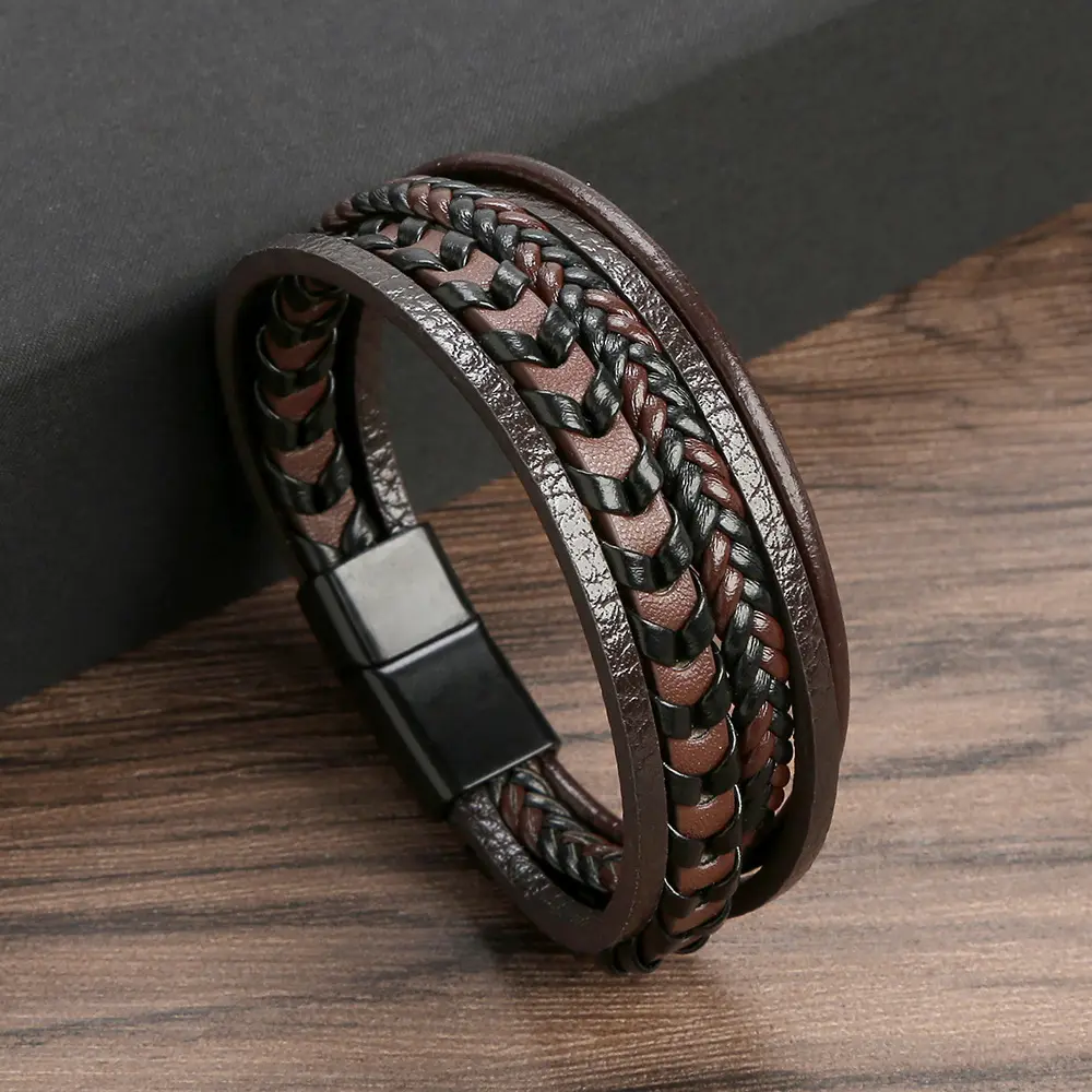 Hot Selling Fashion Leather Bracelet For Men Rope Knitted Bracelet Leather Rope Titanium Steel Magnetic Buckle Bracelet