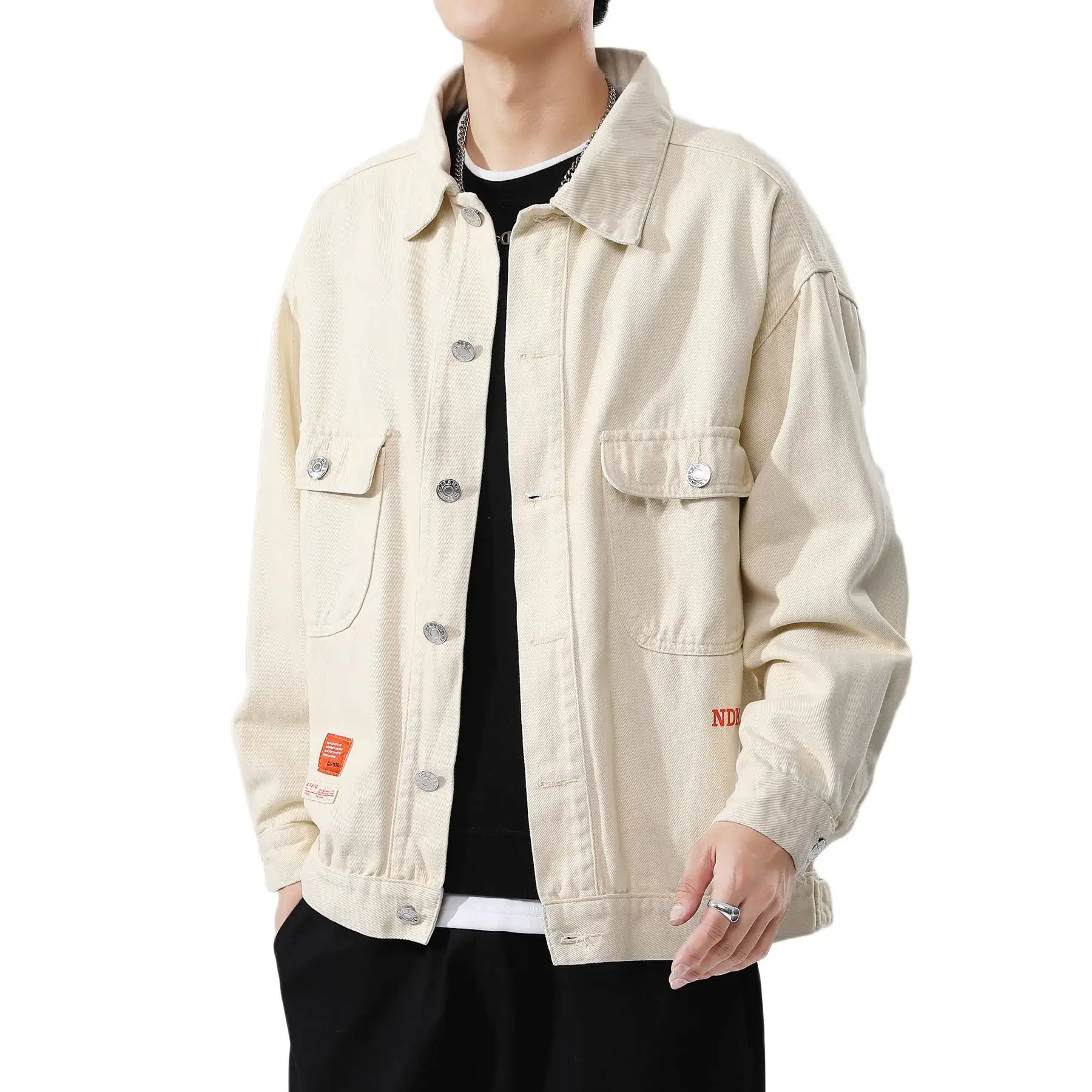 कस्टम क्लासिक्स नियमित रूप से कपास लंबी आस्तीन पुरुषों की डेनिम जैकेट जेब बुना लेबल है ऊपर का कपड़ा कोट
