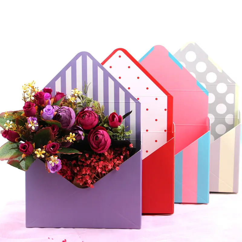 Mini caixa de embalagem dobrável para casamento, envelope de borboleta criativo em atacado, caixas de embalagem para flores com suporte para arranjo de flores
