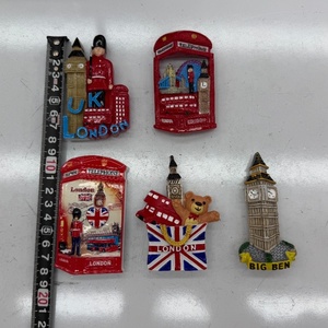Magneti Souvenir 3D in Resina all'Ingrosso, Monumenti di Londra, Parigi, Venezia per Decorazione Casa e Regali Aziendali - Product Image 2