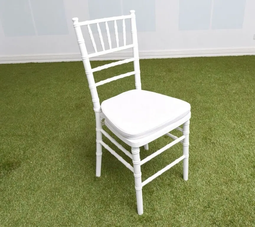 High Quality Stackable Hotel Banquet Gathering Resin Adult Plastic Tiffany White Chavari Chairs