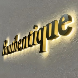 Letrero de Tienda Personalizado de Acrílico 3D con Retroiluminación LED para Hoteles, Bares, Centros Comerciales - Letrero Publicitario Iluminado para Exteriores - Product Image 4