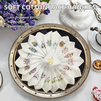 Mouchoirs en tissu doux de qualité supérieure, petits, 28 cm, brodés de fleurs avec dentelle, pour essuyer les mains, vente en gros