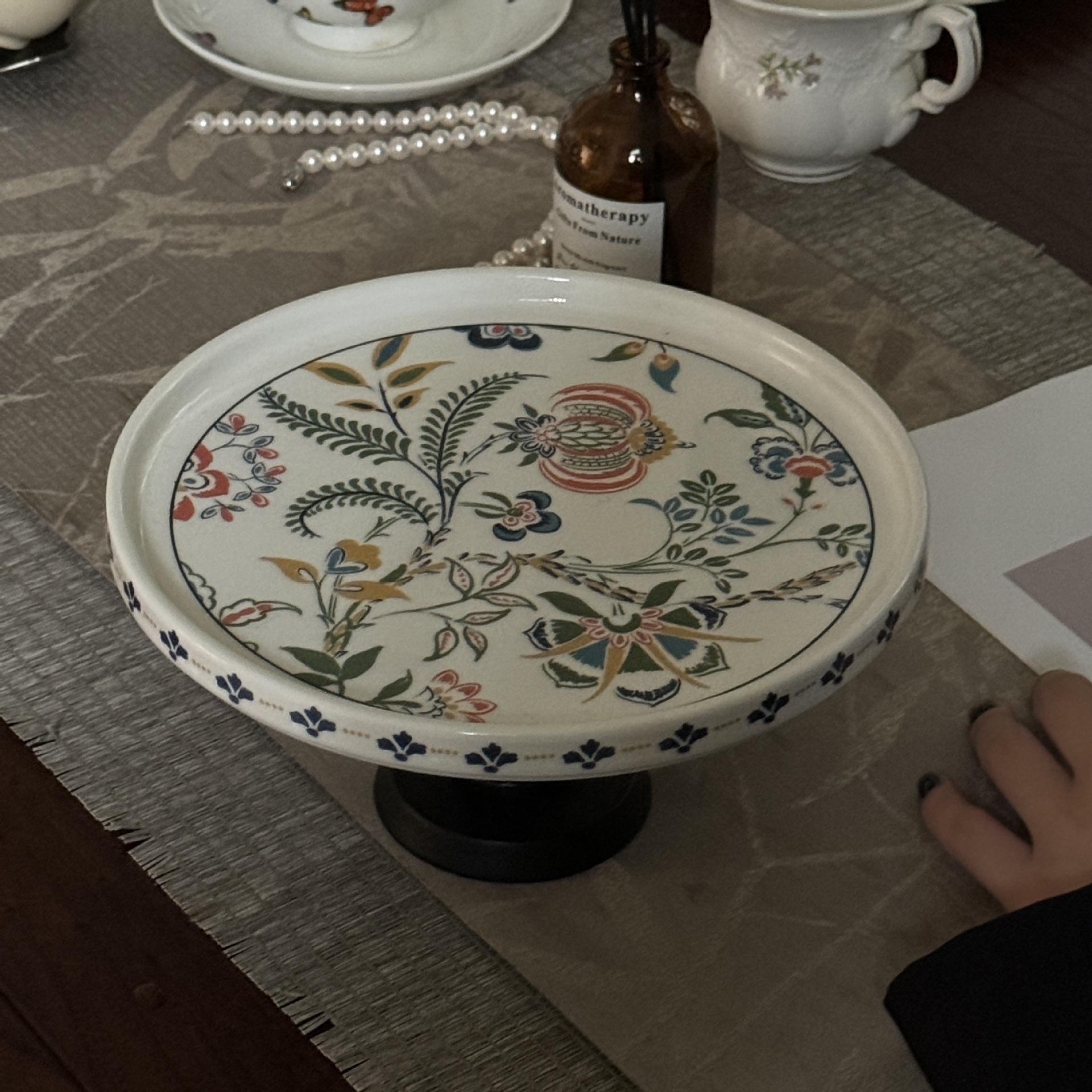 Single plate without wooden legs