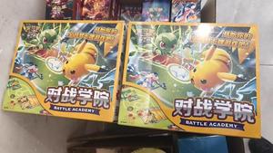 Juego <span class=keywords><strong>de</strong></span> Cartas Coleccionables Pokémon Sellado Original, <span class=keywords><strong>Academia</strong></span> <span class=keywords><strong>de</strong></span> Batalla Escarlata y Violeta, Versión China, Set <span class=keywords><strong>de</strong></span> Inicio para Principiantes con Pikachu - Product Image 3