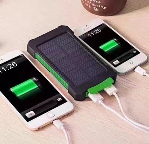 Caliente Banco de la energía Solar impermeable Cargador Solar de 8000mAh, 2 puertos USB <span class=keywords><strong>externa</strong></span> cargador banco de energía para Xiaomi MI <span class=keywords><strong>iPhone</strong></span> <span class=keywords><strong>8</strong></span> smartphone - Product Image 5
