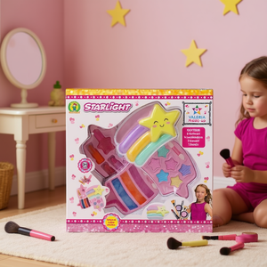 Set de Maquillaje Starlight para Niñas con 6 Sombras de Ojos, 4 Brillos Labiales, 3 Lápices Labiales, 1 Colorete, Estuche Rosa Estrella 26x26 cm - Product Image 3