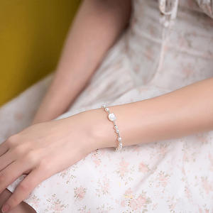 Zhuji White Butterfly Shell <b>Bracelet</b> Freshwater <b>Pearl</b> Bangle with Popular Xiaohongshu & Cat Broken <b>Silver</b> Layers Popular Item - Product Image 2