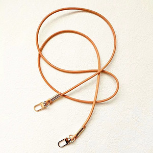 LST290 4mm Piping Heard String Cordón plano trenzado Fabricación de joyas Organizador de viaje Joyeros Collar genuino redondo Cordones de cuero - Product Image 2