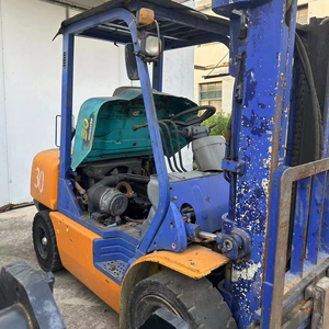 Economic Second Hand Komatsu FD30 Forklift Perfect for Start-up Business - Product Image 6