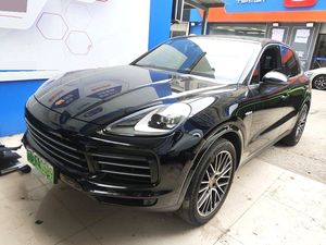 <span class=keywords><strong>Porsche</strong></span> <span class=keywords><strong>Cayenne</strong></span> E-Hybrid 3.0T V6 Híbrido Enchufable SUV de Lujo Euro 6 de <span class=keywords><strong>Segunda</strong></span> <span class=keywords><strong>Mano</strong></span>, Vehículo Premium para Exportación - Product Image 3