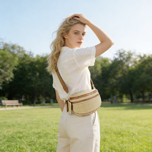 Nueva llegada: <span class=keywords><strong>Riñonera</strong></span> de rafia tejida a <span class=keywords><strong>crochet</strong></span> con correa de cuero para mujer, con doble cremallera, bandolera y cinturón, con cartera. - Product Image 2