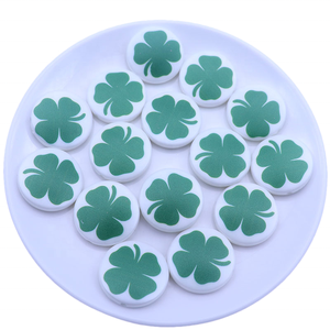 הסיטונאי 25 מ "מ עיצוב מותאם אישית חדש, <span class=keywords><strong>shamrock</strong></span> עלה שטוח עגול מודפסת אקרילי תכשיטים לילדים שרשרת תכשיטים - Product Image 1