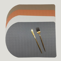 Set de table en cuir tressé, couleur unie, minimaliste, double face, résistant à la chaleur, forme irrégulière, style occidental/européen