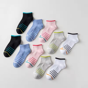 Chaussettes de course techniques personnalisées à semelle coussinée, vente en gros, haute qualité - Product Image 2