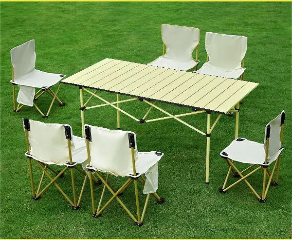 맞춤형 로고가있는 테이블과 의자 세트 접이식 휴대용 캠핑 접이식 테이블과 의자