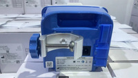 Pompe à seringue vétérinaire EUR VET, alternative au dispositif d'infusion, débit 0,1-1200 ml/h, chauffage de bolus, KVO, alarmes sonores et visuelles