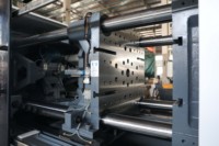 Machine de moulage par injection horizontale hydraulique contrôlée par PLC, à économie d'énergie, pour la production de seaux à peinture en plastique PC/ABS/PP/PET