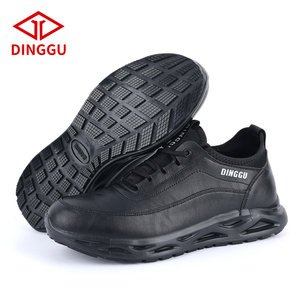 أحذية الشيف من دينغو مضادة للانزلاق، مقاومة للماء، مقاومة للزيوت، سوداء اللون، مقاومة للتآكل، أحذية عمل آمنة قابلة للتنفس ومضادة للانزلاق - Product Image 5