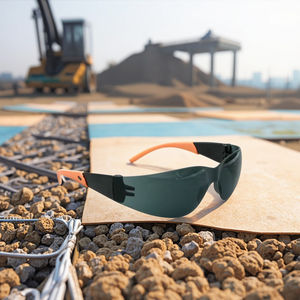 Lunettes de sécurité anti-rayures en polycarbonate à lentille transparente lunettes de protection pour le travail - Product Image 4