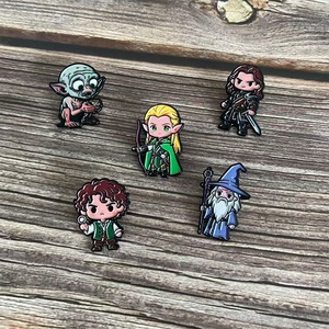 Broche créative en alliage de zinc sur <span class=keywords><strong>le</strong></span> thème du Seigneur des Anneaux, personnalisée, Gandalf, Elfe, Hobbit, <span class=keywords><strong>Gollum</strong></span>, technique de peinture à l'huile pour la décoration - Product Image 2