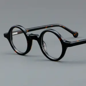 2024 neuer japanischer stil frauen optikrahmen klein rund holz muster brille herren klassische myopische brille für individuelles logo