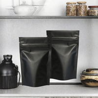 Sachets Doypack à fermeture éclair imprimés en gravure noir mat, personnalisés en feuille d'aluminium, résistants à l'humidité, emballage PE pour aliments pour animaux de compagnie (minimum)