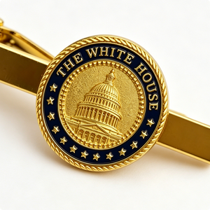 Pinza de Corbata Personalizada de Aleación Chapada en Oro con Esmalte Duro, Diseño de Monumento Americano, para Hombre, para Traje Formal, Negocios, Compromiso, Boda - Product Image 4