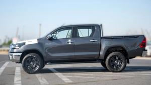 VENTAS RÁPIDAS de TOYOTA HILUX USADA, SR5 DOBLE CABINA, 3.0L, 4 Cilindros Diésel - Product Image 4