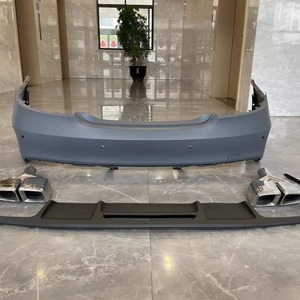 Nuovo Kit Carrozzeria Completo Design CLS63 per <span class=keywords><strong>Mercedes</strong></span> W218 2012-2017, Nero Lucido/Effetto Carbonio, Prezzo all'Ingrosso - Product Image 4