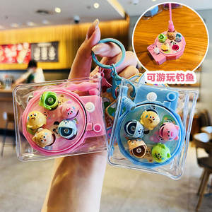 Vente en gros de porte-clés amusants en plastique en forme de requin gourmand, machine à pêche, tableau de peinture et de dessin pour enfants, cadeaux à suspendre - Product Image 3