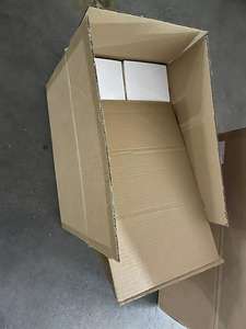 خيط خياطة جانبي جانبي أسود وأبيض من النوع 75D/2 bobbins في كل صندوق - Product Image 5