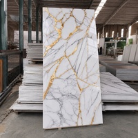 Panneau mural en PVC de style moderne 1220*2440 MM, finition brillante UV, effet marbre, insonorisant, imperméable, ignifuge, fluorescent, pour salle de bain et salle à manger