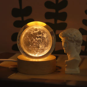 Pha Lê Bóng Trăng/Vuông <span class=keywords><strong>LED</strong></span> Ánh Sáng Ban Đêm-Thiết Kế Hiện Đại Plug-Trong AAA Pin Powered Ấm Chiếu Tùy Chỉnh Cho Nhà Phòng Ngủ - Product Image 2