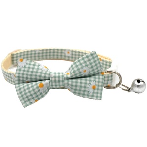 Nuevo diseño Floral mascota perro collares ajustable Margarita Navidad Cosplay <span class=keywords><strong>York</strong></span> perro collar lindo pajarita esfinge gato lindo cuello collares - Product Image 4