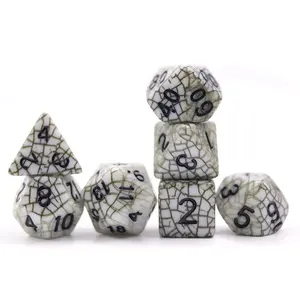 Juego de mesa de mazmorras y dragones, juego de dados acrílicos poliédricos de varios lados, nuevo diseño - Product Image 1