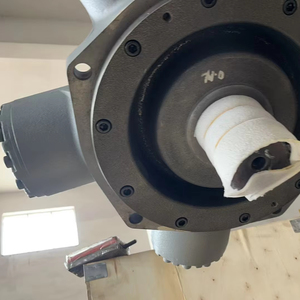 มอเตอร์ไฮดรอลิก HMB080/P/FM3/70 HMB125/P1/FM3/70 HMHDB400/Z/70/PL1078 มอเตอร์ลูกสูบเรเดียลมาตรฐาน ความเร็วต่ำ แรงบิดสูง HMB400 - Product Image 1