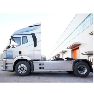 FAW Jiefang J6e Heavy Truck 530 HP 4X2 LNG Automatic Tractor Trailer