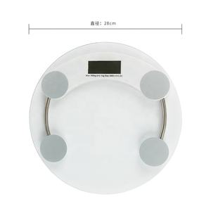 Balance de salle de bain en verre en gros différentes tailles et styles avec écran LCD prend en charge la personnalisation d'usine OEM & OBM - Product Image 3