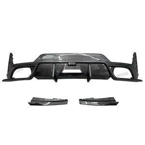 Difusor Trasero de Fibra de Carbono para <span class=keywords><strong>BMW</strong></span> Serie 3 G20 G28 320i <span class=keywords><strong>325i</strong></span> 330i LCI <span class=keywords><strong>2022</strong></span>+ Alerón de Parachoques Trasero Kit de Carrocería con Luz LED - Product Image 2
