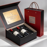 Kotak Hadiah Anggur Beludru Mewah untuk 2 Botol dengan Pegangan dan Kait Logam untuk 2 Botol Anggur Merah dengan Set Kemasan Aksesoris