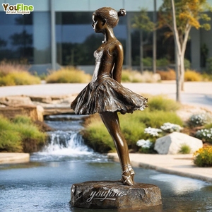 Statue de ballerine en bronze en position de pointe, sculpture pour jardin, hôtel, place publique - Product Image 4