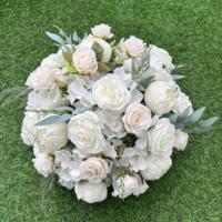 Rangkaian Bunga Peony Putih Buatan Desain Baru Grosir untuk Dekorasi Pernikahan dan Centerpieces