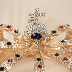 Classica Corona Dorata Rotonda Alta 13cm per Donne e Uomini, Tiara Reale per Costumi Medievali, Matrimoni e Anniversari - Product Image 4