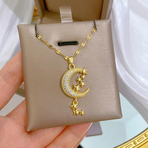 Collana con Ciondolo <span class=keywords><strong>Luna</strong></span> e Stella in Oro 18K Placcato di Alta Qualità con Diamanti per Gioielleria Femminile - Product Image 4