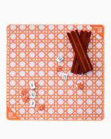 Tapis de Mahjong de Luxe en Néoprène avec Grilles Imprimées et Pochette de Rangement – Écologique et Durable pour le Jeu en Casino et les Voyages