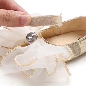 Chaussures <span class=keywords><strong>de</strong></span> princesse à fleurs pour bébés filles, baskets à semelle souple or scintillantes, avec grand nœud, pour premiers <span class=keywords><strong>pas</strong></span>, anniversaire, - Product Image 3