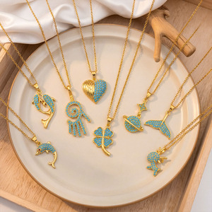 Collier pendentif dauphin Série Océan pour femme, design minimaliste, chaîne de clavicule tendance pour vacances d'été à la plage, bijoux océaniques - Product Image 2