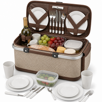 Panier de pique-nique isotherme beige tressé pliable avec poignée en aluminium pour les courses et les rassemblements en plein air